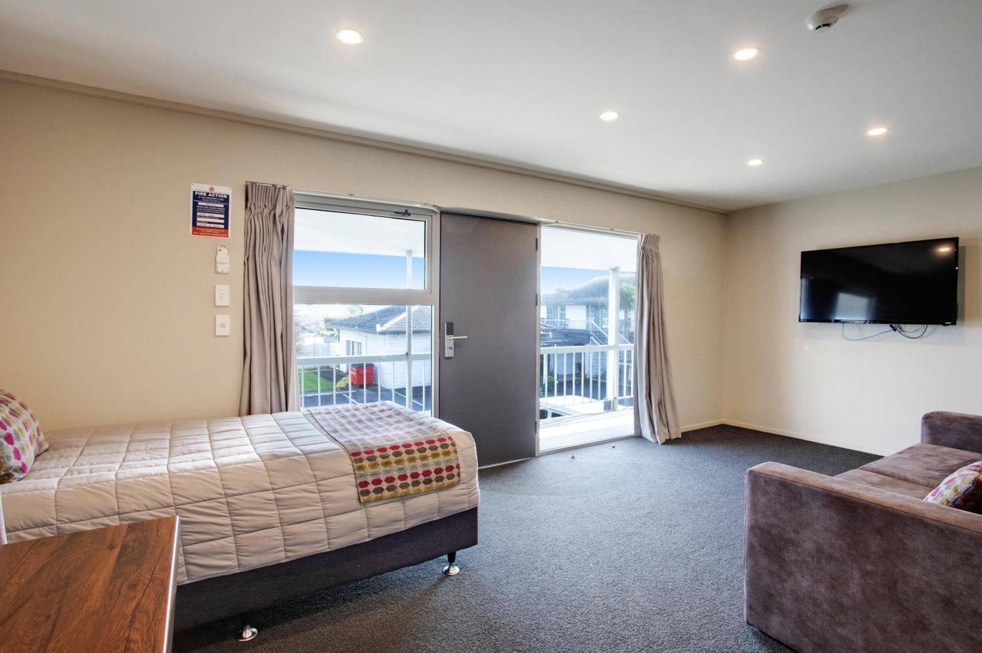 Ellerslie Palms Motel Окленд Экстерьер фото