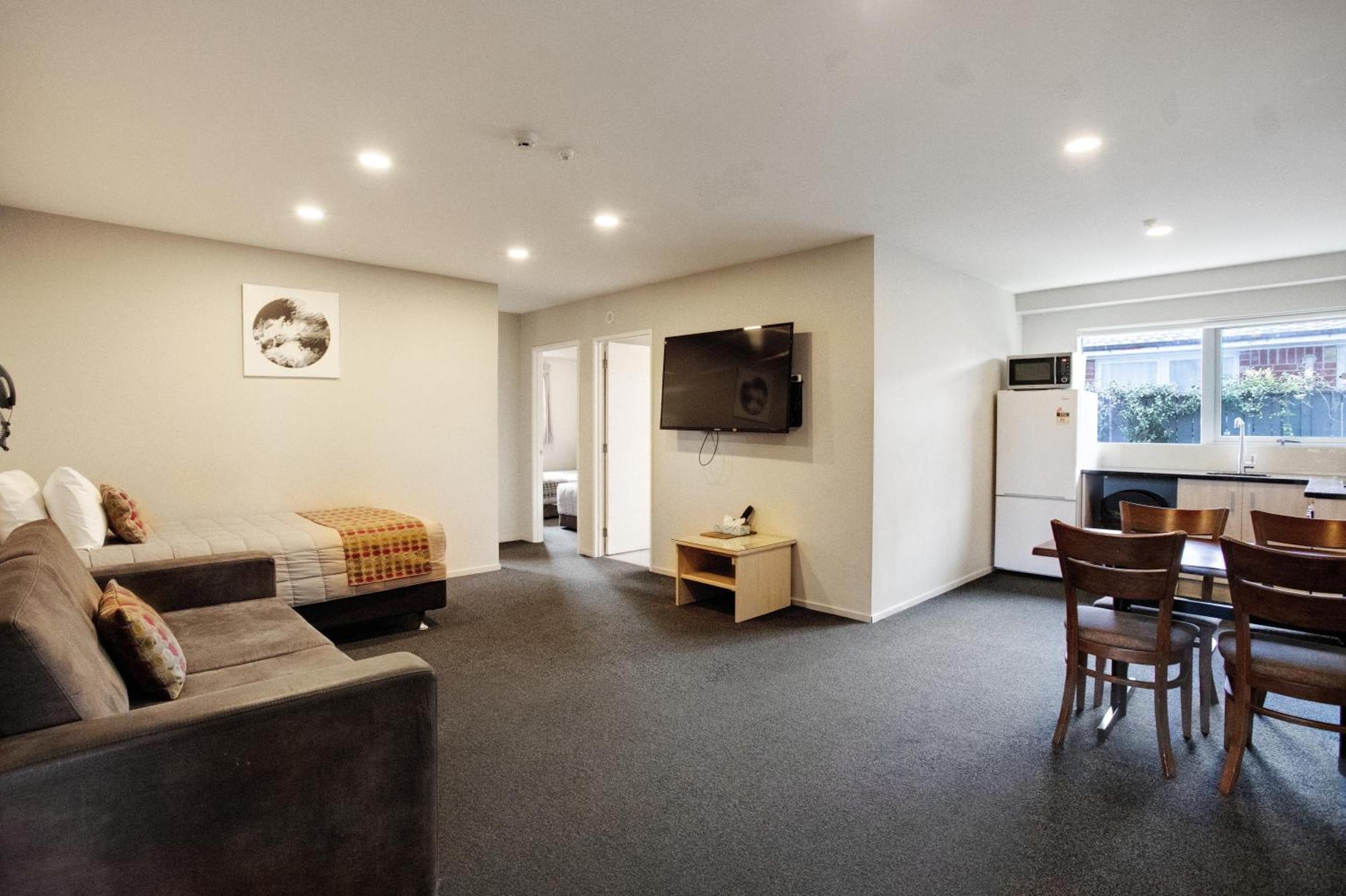 Ellerslie Palms Motel Окленд Экстерьер фото