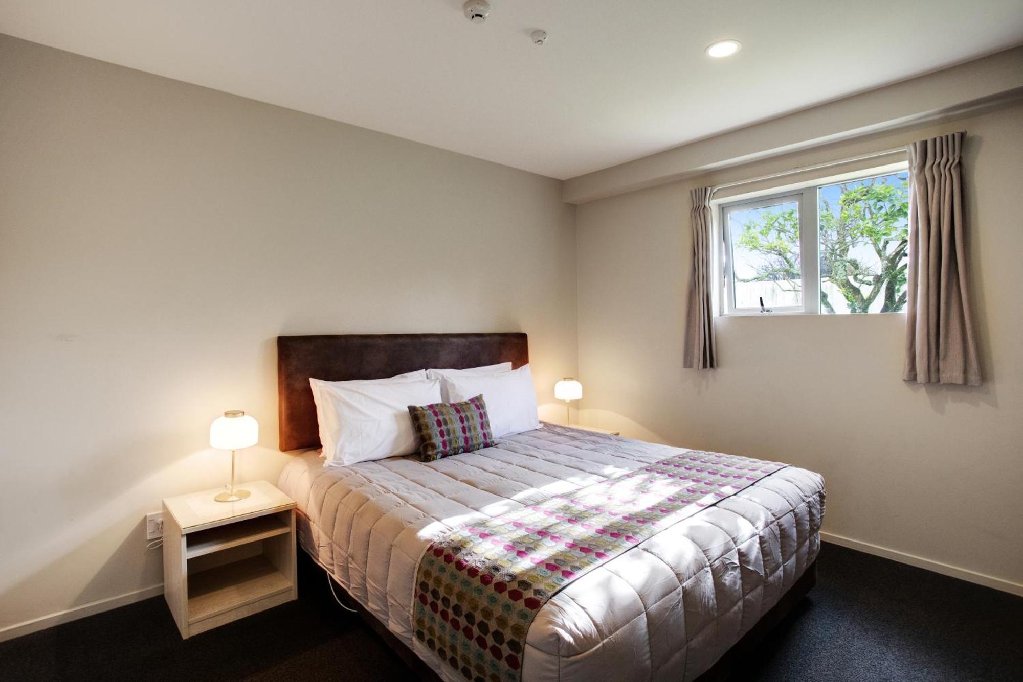 Ellerslie Palms Motel Окленд Экстерьер фото